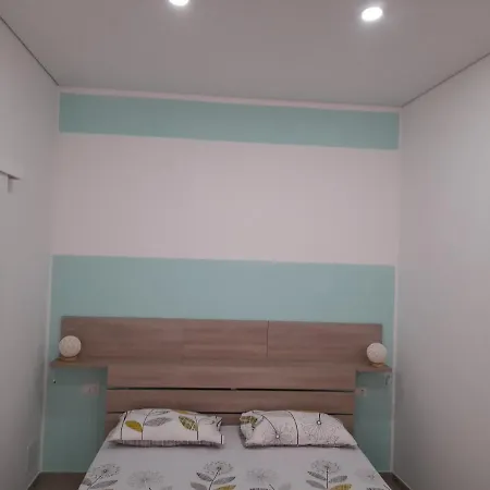 Ortigia Spartan House 3 Apartamento *